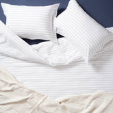 Brito Printed 200 Tc Percale Cotton 100% Cotton Duvet Set 94x87 In White - Navy